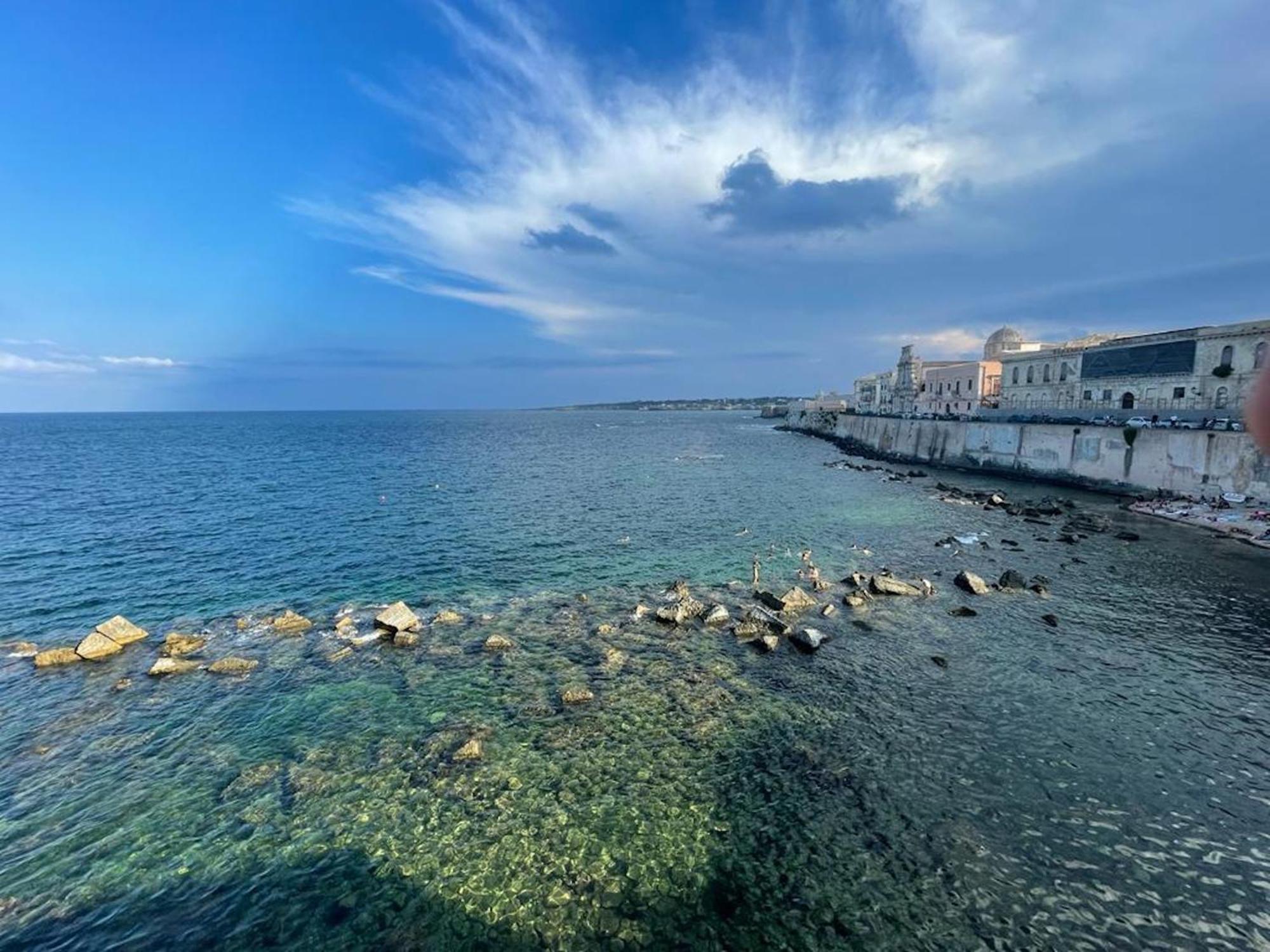 Home Isola Di Luce Syracuse Exterior photo